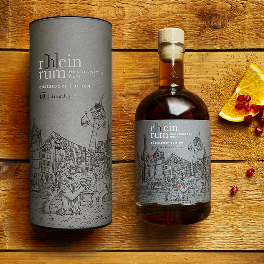 r[h]einrum Tilly Düsseldorf  - 10-jähriger Panama Rum