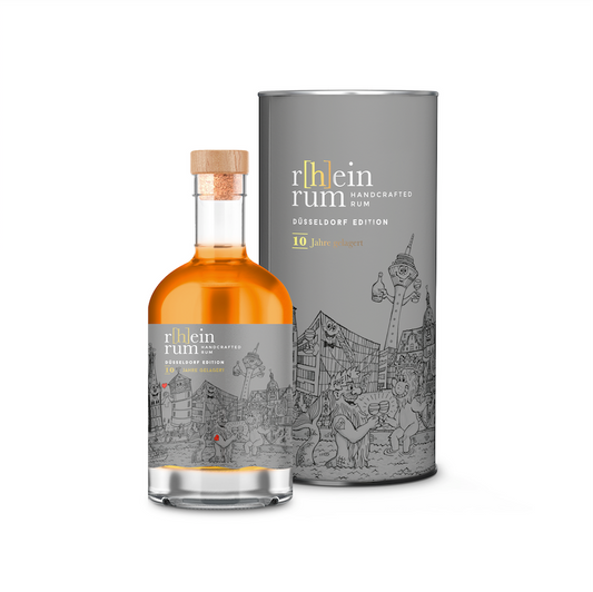 r[h]einrum Tilly Düsseldorf  - 10-jähriger Panama Rum